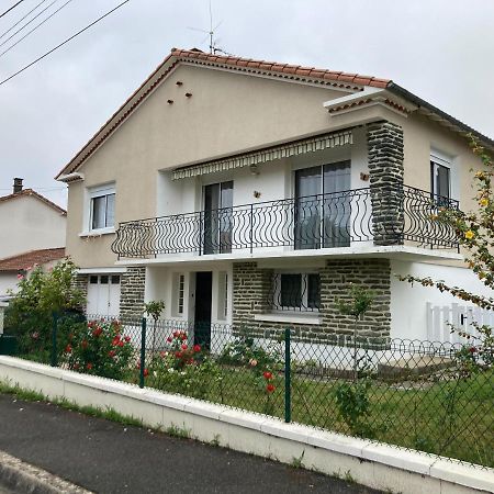 -Comme A La Maison- Jardin, Veranda, Ideal Familles Et Business 니오르 외부 사진